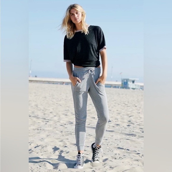 FP Movement by Free People Pants - Free People Movement Back Into It Jogger in Heather Grey, Size: Large. NWT